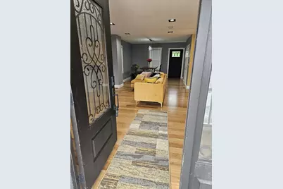 5 Scrimgeour Rd, Worcester, MA 01606 - Photo 2