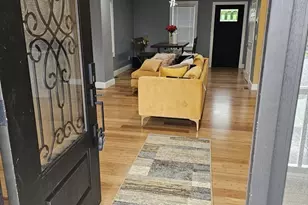 5 Scrimgeour Rd, Worcester, MA 01606 - Photo 2
