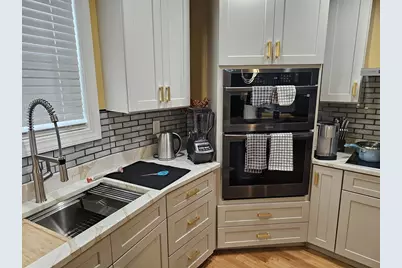 5 Scrimgeour Rd, Worcester, MA 01606 - Photo 6
