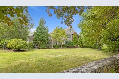 6 Eastbrook Farm Ln, Southborough, MA 01772 - Photo 2