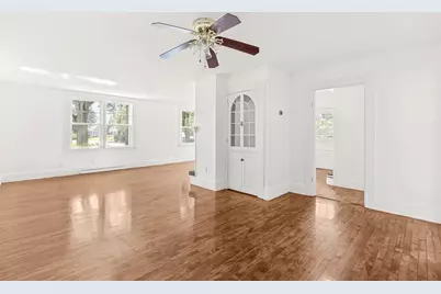 79 Bacon St #79, Winchester, MA 01890 - Photo 10