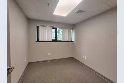 511 W Grove St #302, Middleborough, MA 02346 - Photo 6