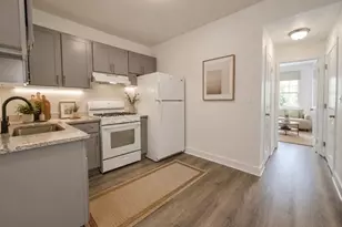 128 Shawmut St, Chelsea, MA 02150 - Photo 1