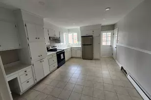 113 Clarence St, Everett, MA 02149 - Photo 6