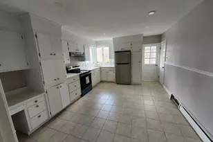 113 Clarence St, Everett, MA 02149 - Photo 6