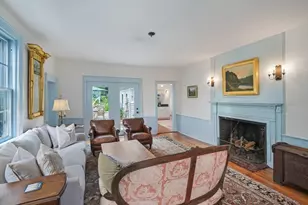 124 Main St, Tisbury, MA 02568 - Photo 12