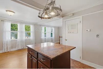 560 Middle St, Weymouth, MA 02189 - Photo 8