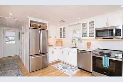 49 Freeman Ave, Sandwich, MA 02563 - Photo 6
