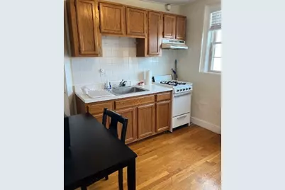 293 Spring St. Ext. #5, Medford, MA 02155 - Photo 8