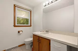 58 Roosevelt Rd, Wilmington, MA 01887 - Photo 20
