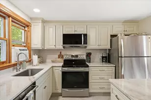 205R Middleboro Rd, Freetown, MA 02717 - Photo 18