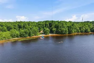 205R Middleboro Rd, Freetown, MA 02717 - Photo 16