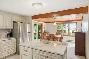 205R Middleboro Rd, Freetown, MA 02717 - Photo 24