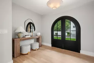 33 Harbor View Park, Milton, MA 02186 - Photo 16