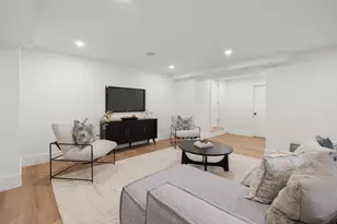 33 Harbor View Park, Milton, MA 02186 - Photo 36