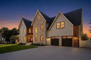 33 Harbor View Park, Milton, MA 02186 - Photo 2