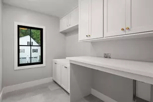 33 Harbor View Park, Milton, MA 02186 - Photo 32