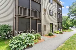 10 Village Ln, Tyngsborough, MA 01879 - Photo 1