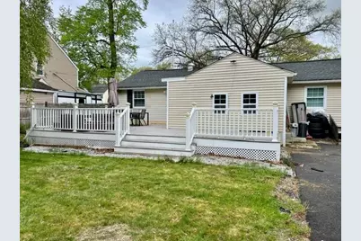 289 Burnham Rd, Lowell, MA 01852 - Photo 14
