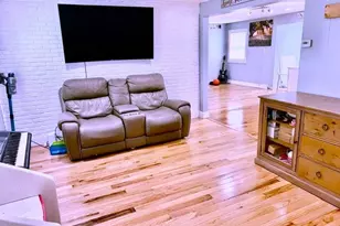 289 Burnham Rd, Lowell, MA 01852 - Photo 2