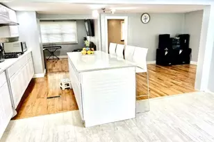289 Burnham Rd, Lowell, MA 01852 - Photo 4
