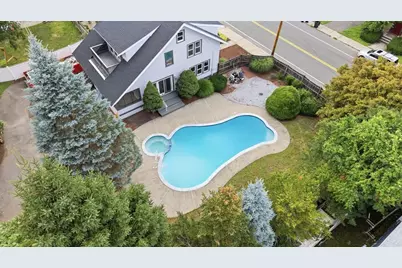 1174 Franklin St, Stoneham, MA 02180 - Photo 40