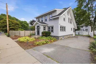 1174 Franklin St, Stoneham, MA 02180 - Photo 2
