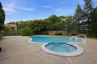 1174 Franklin St, Stoneham, MA 02180 - Photo 38