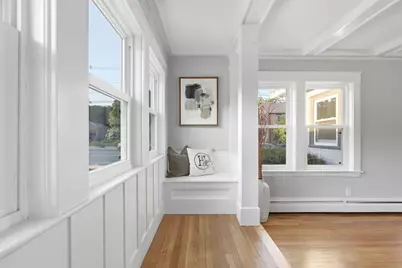 1174 Franklin St, Stoneham, MA 02180 - Photo 8
