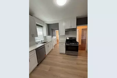 68 Poplar St. #1, Watertown, MA 02472 - Photo 4
