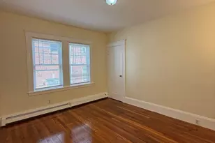 68 Poplar St, Watertown, MA 02472 - Photo 14