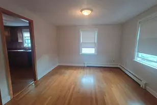 51 Winter St, Arlington, MA 02474 - Photo 2