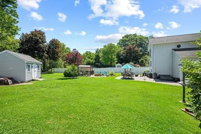 33 Scenic Ave, Webster, MA 01570 - Photo 30