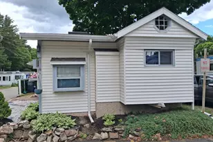 41 Pine St, Peabody, MA 01960 - Photo 4