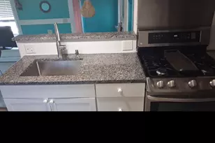 41 Pine St, Peabody, MA 01960 - Photo 8