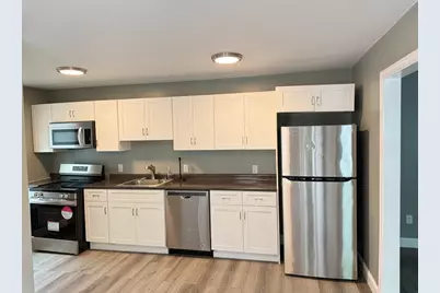 96 Plymouth St #4, Holbrook, MA 02343 - Photo 2