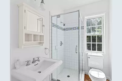 105 East St, Hingham, MA 02043 - Photo 12