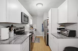 207 Samoset St, Plymouth, MA 02360 - Photo 4