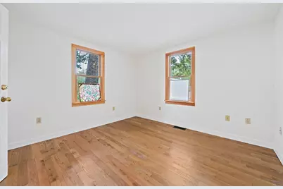 8 Winthrop Ave, Duxbury, MA 02332 - Photo 8