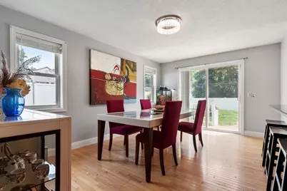 15 Pinebrook Dr, Springfield, MA 01129 - Photo 6