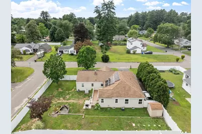 15 Pinebrook Dr, Springfield, MA 01129 - Photo 38