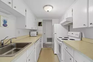 25 Jessica Dr, Stoughton, MA 02072 - Photo 12