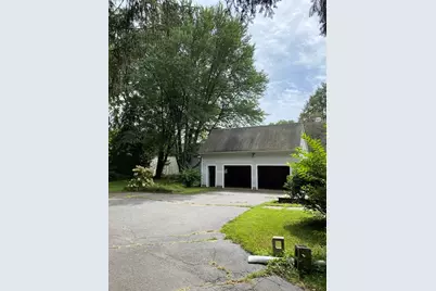 4-6 Middle St, Hadley, MA 01035 - Photo 18