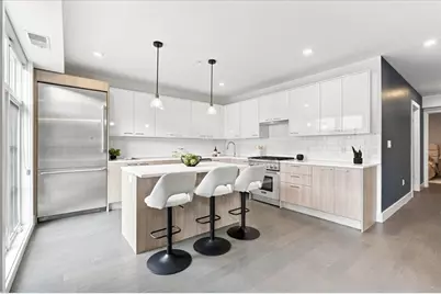 410 W Broadway #301, Boston, MA 02127 - Photo 12