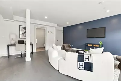 410 W Broadway #301, Boston, MA 02127 - Photo 4