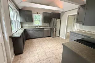 64 W Main St, Hopkinton, MA 01748 - Photo 20