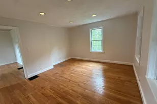 64 W Main St, Hopkinton, MA 01748 - Photo 8