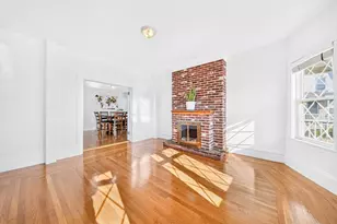 546 Shirley St, Winthrop, MA 02152 - Photo 4