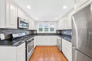 546 Shirley St, Winthrop, MA 02152 - Photo 18