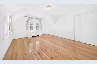 546 Shirley St, Winthrop, MA 02152 - Photo 24